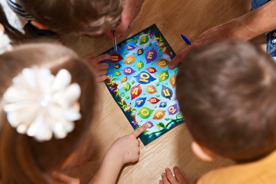 Квест в реальности Потерянный праздник от компании Команда "Микс" Квест в реальности Потерянный праздник от компании Команда "Микс"