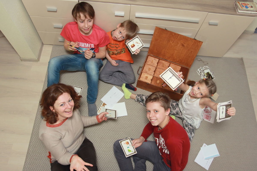 Квест в реальности Пропавшая картина от компании Команда "Микс" Квест в реальности Пропавшая картина от компании Команда "Микс"